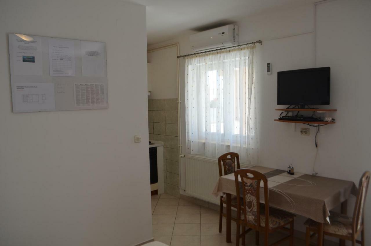 Apartman Darica Vid Apartment Primosten Exterior photo